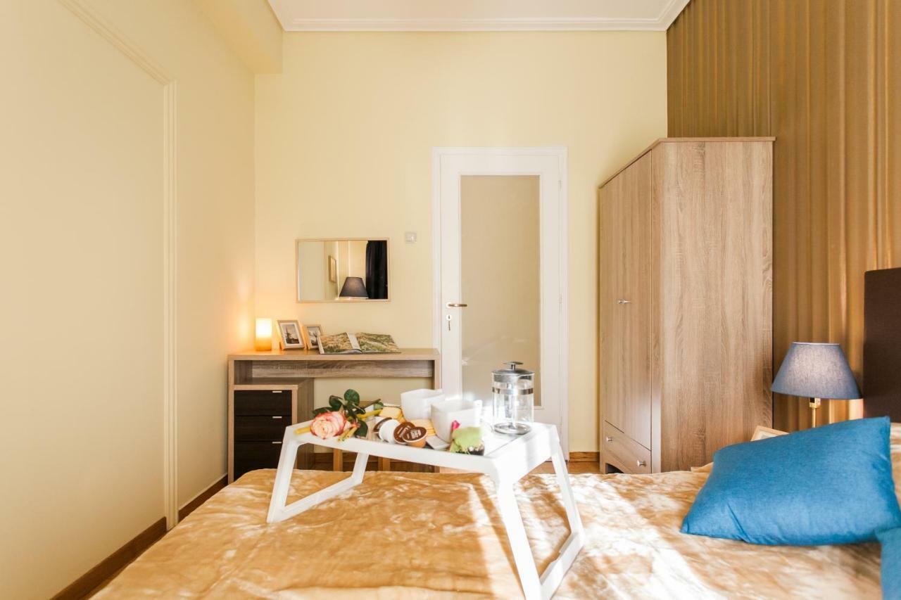 Private Central View Rooms In Apartment Near To Acropolis Metro Station Athen Exterior foto